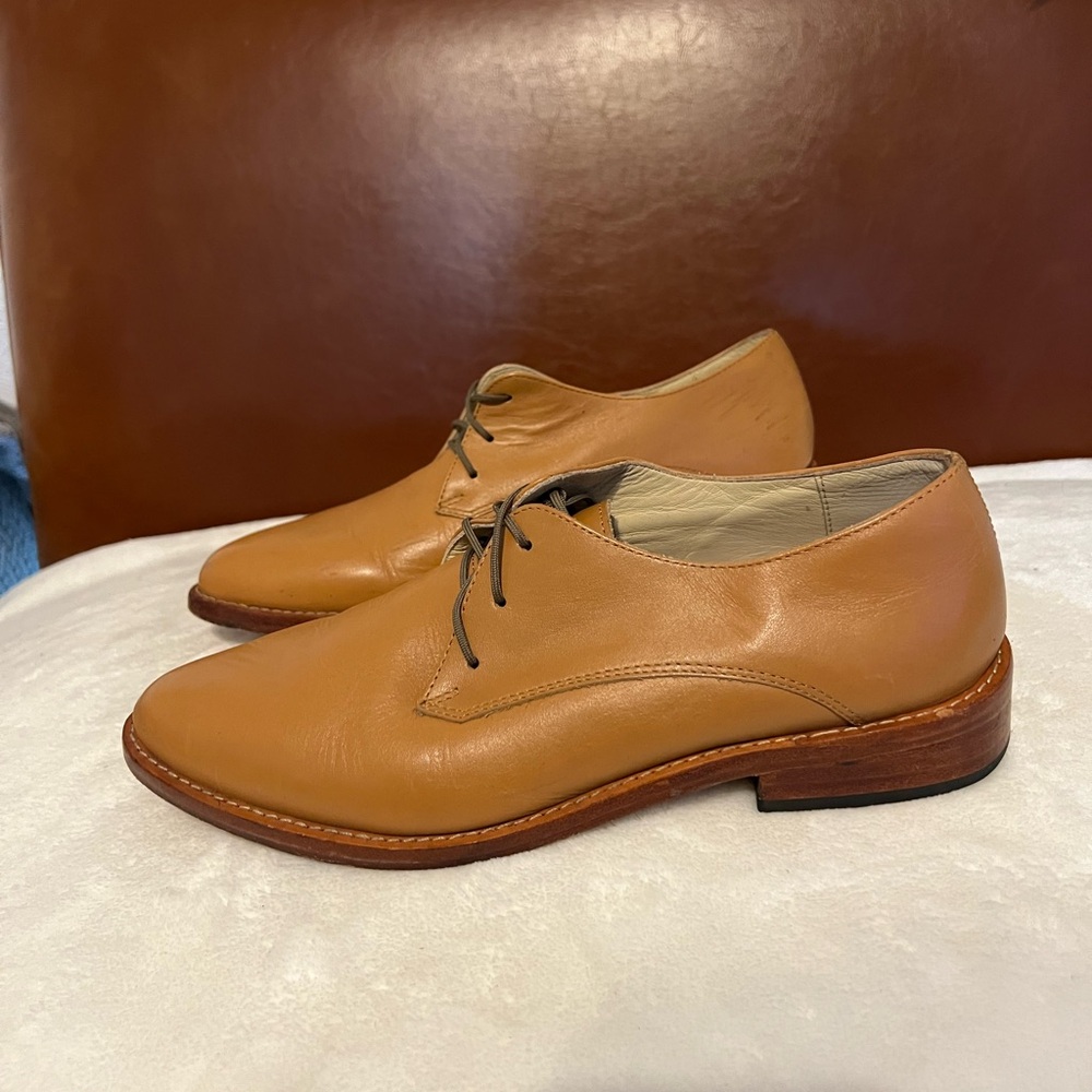 Nisolo Tan Leather Women's Oxfords
